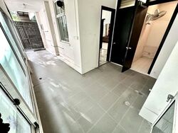 Kingsville (D10), Semi-Detached #575491541